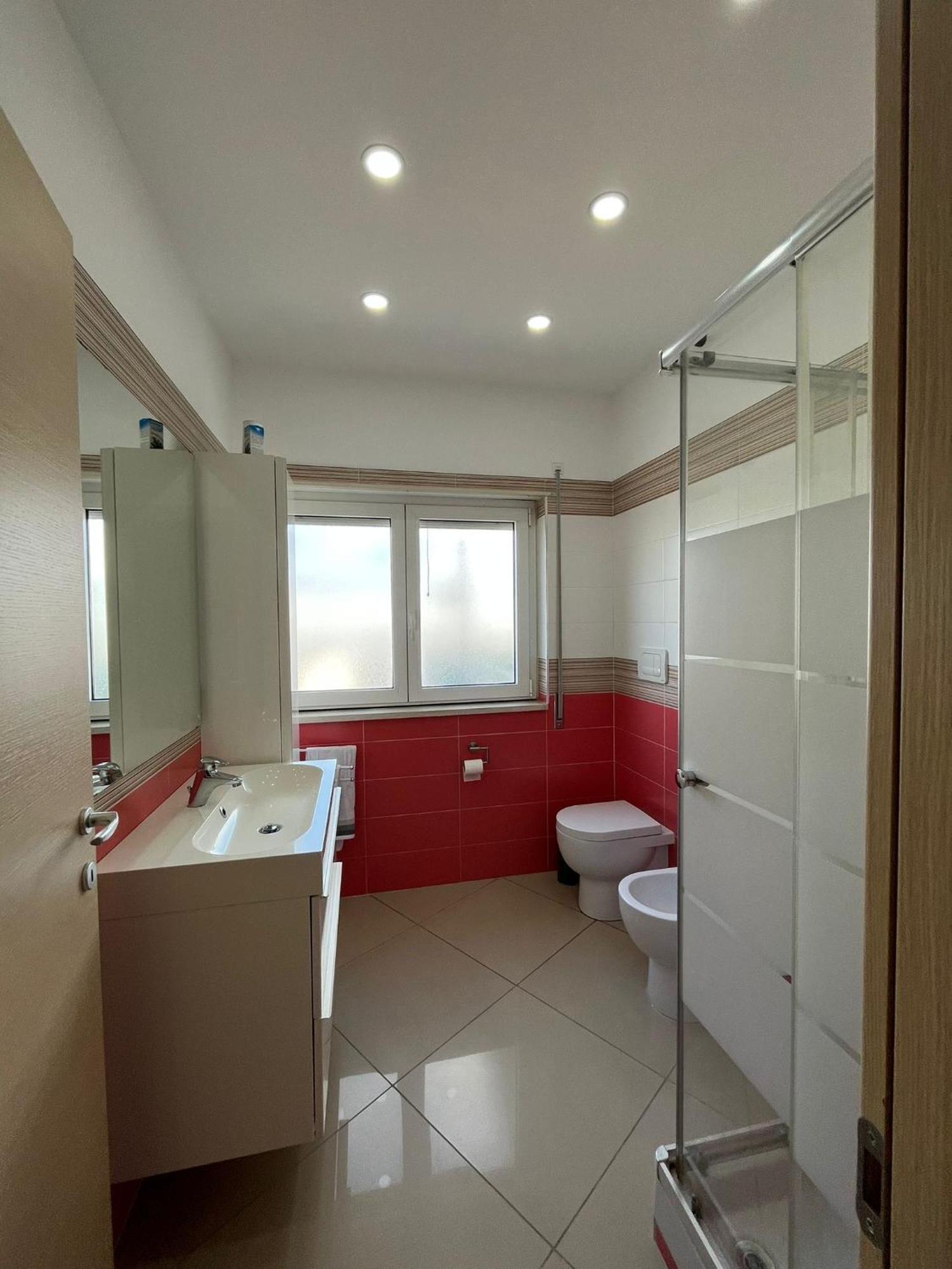 Casa Vacanza Helios Leonforte エクステリア 写真