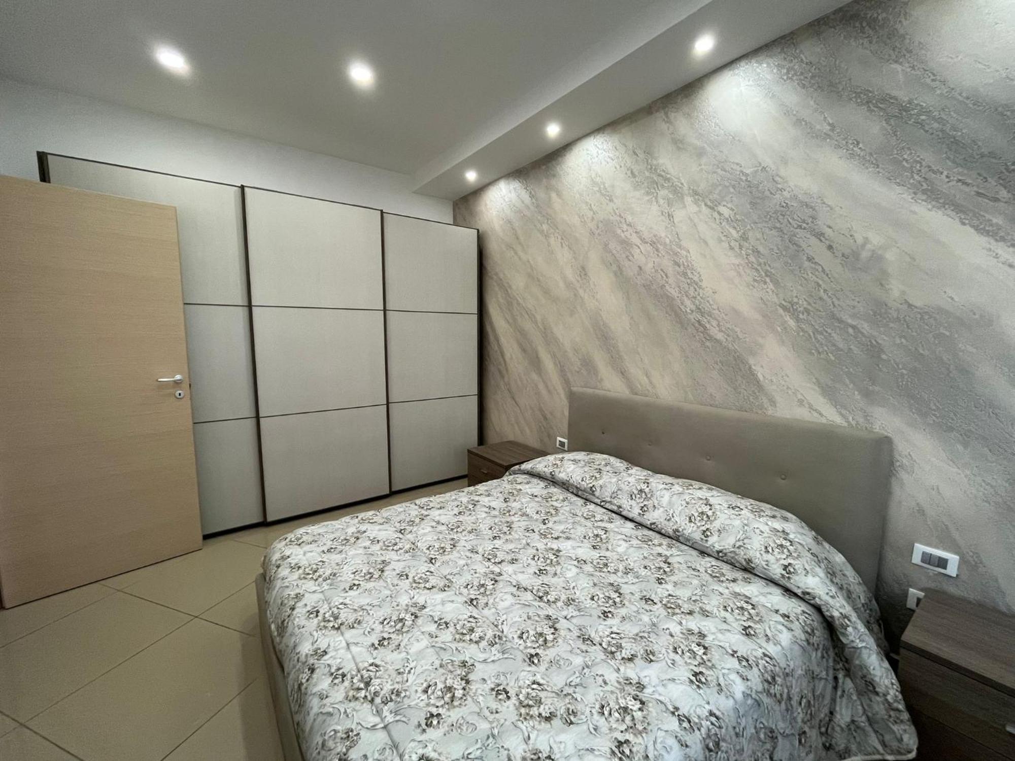 Casa Vacanza Helios Leonforte エクステリア 写真