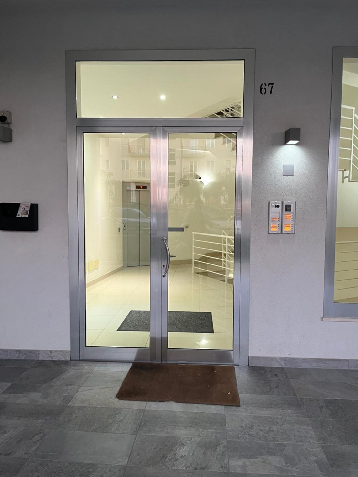 Casa Vacanza Helios Leonforte エクステリア 写真