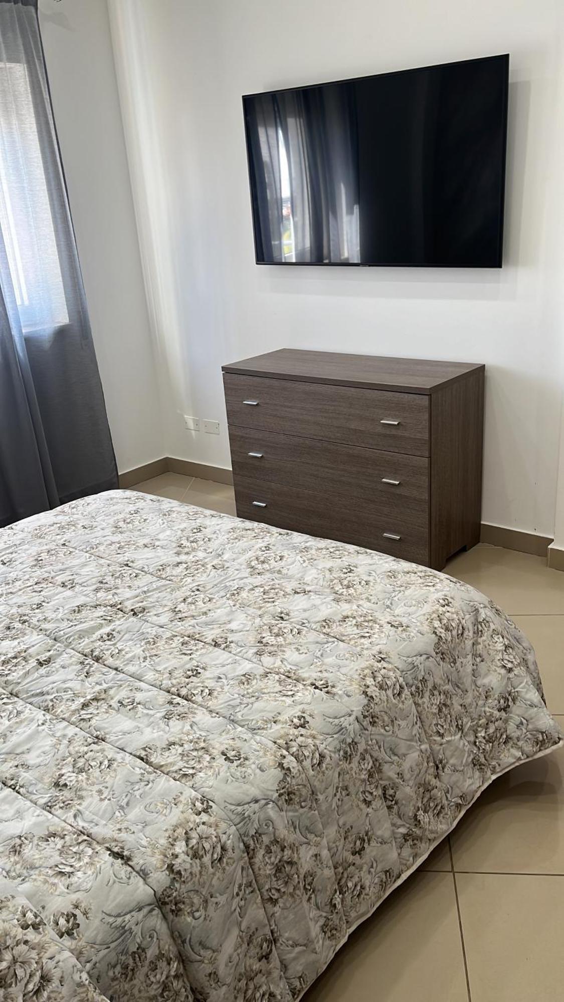Casa Vacanza Helios Leonforte エクステリア 写真